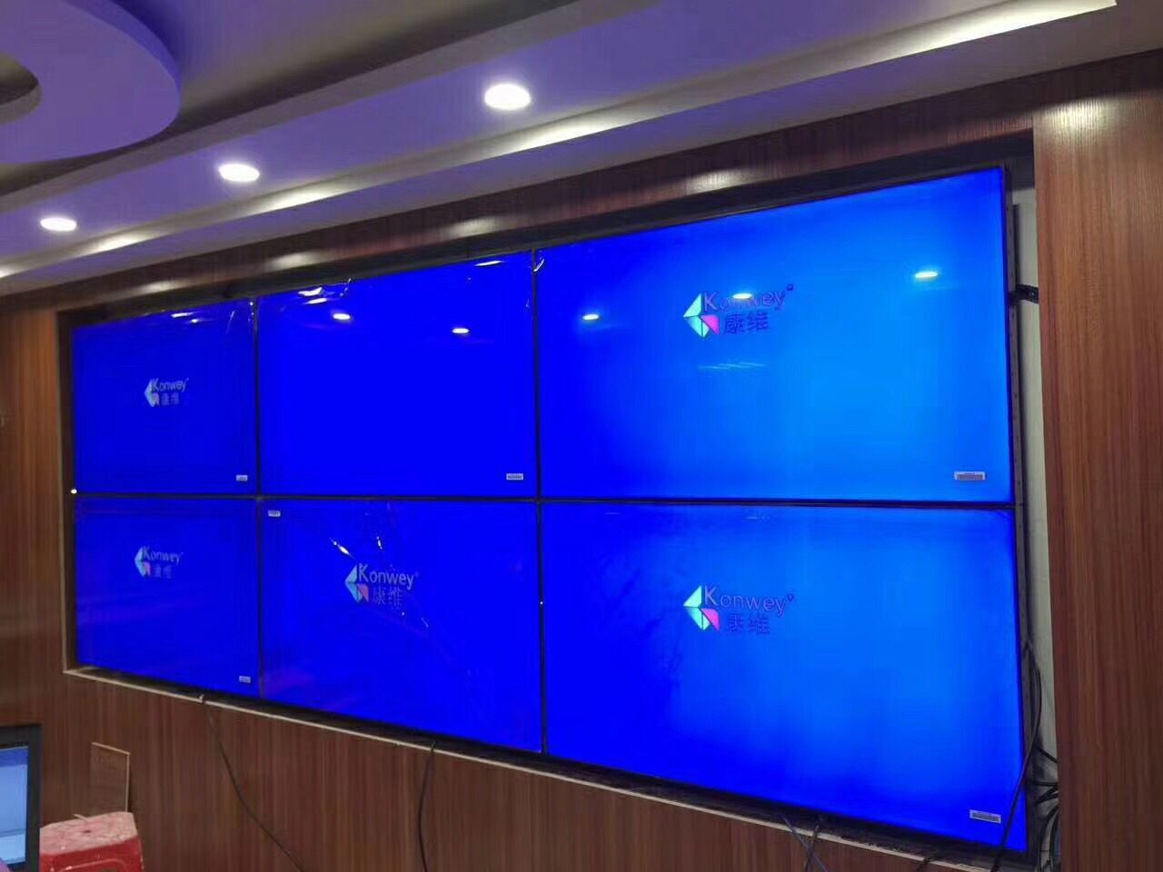 北京某交通部門55寸液晶拼接屏案例
